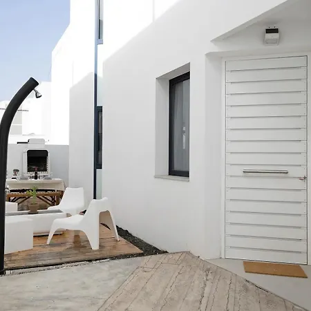 Casa Anclada En