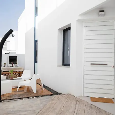 Casa Anclada En *