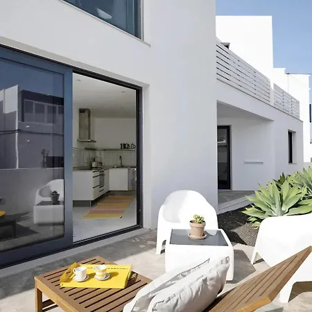 Casa Anclada En * 阿列塔