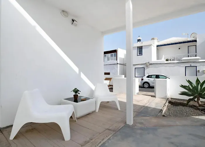 Casa Anclada En Apartamento Arrieta (Lanzarote)